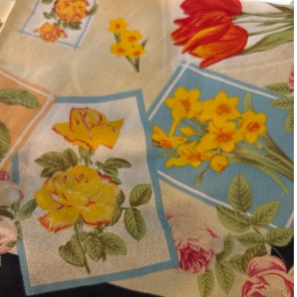 Vintage scarf, small square with the florals and fruit of summer.  Semi sheer - Picture 4 of 5